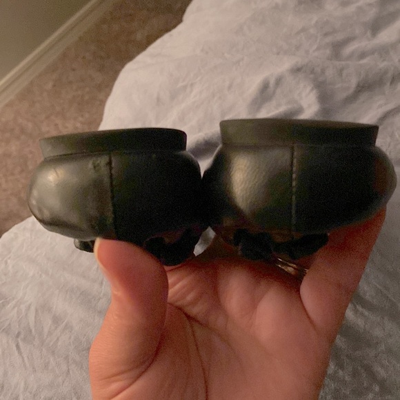 Tori Burch Minnie leather Flats, black with silver chrome- size 4/5. - Picture 5 of 5